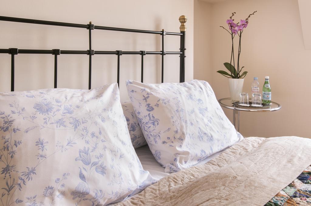 B&B De Schiedamse Suites Oda fotoğraf