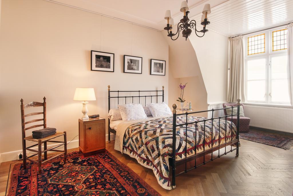 B&B De Schiedamse Suites Oda fotoğraf