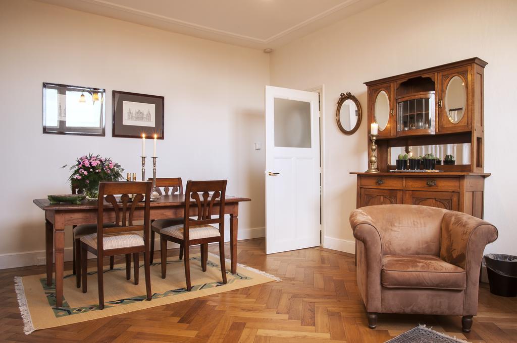 B&B De Schiedamse Suites Oda fotoğraf